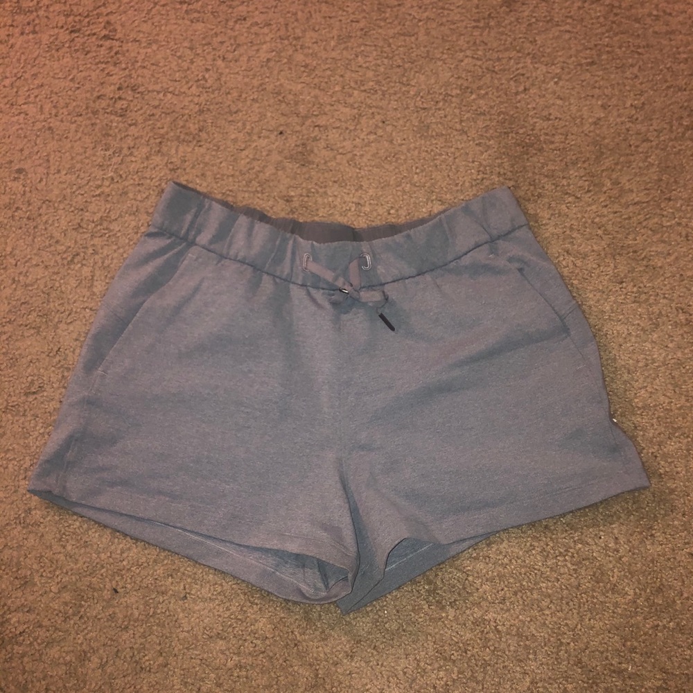 Lululemon On The Fly Short